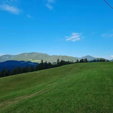 Idyllisches Haus In Der