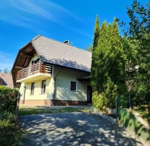 Idyllisches Haus In Der * Sostanj